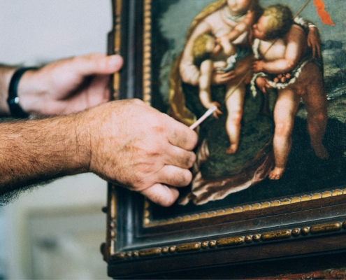 Art Restoration UVA Lamp Technology- Illuminating the Hidden History of Artworks